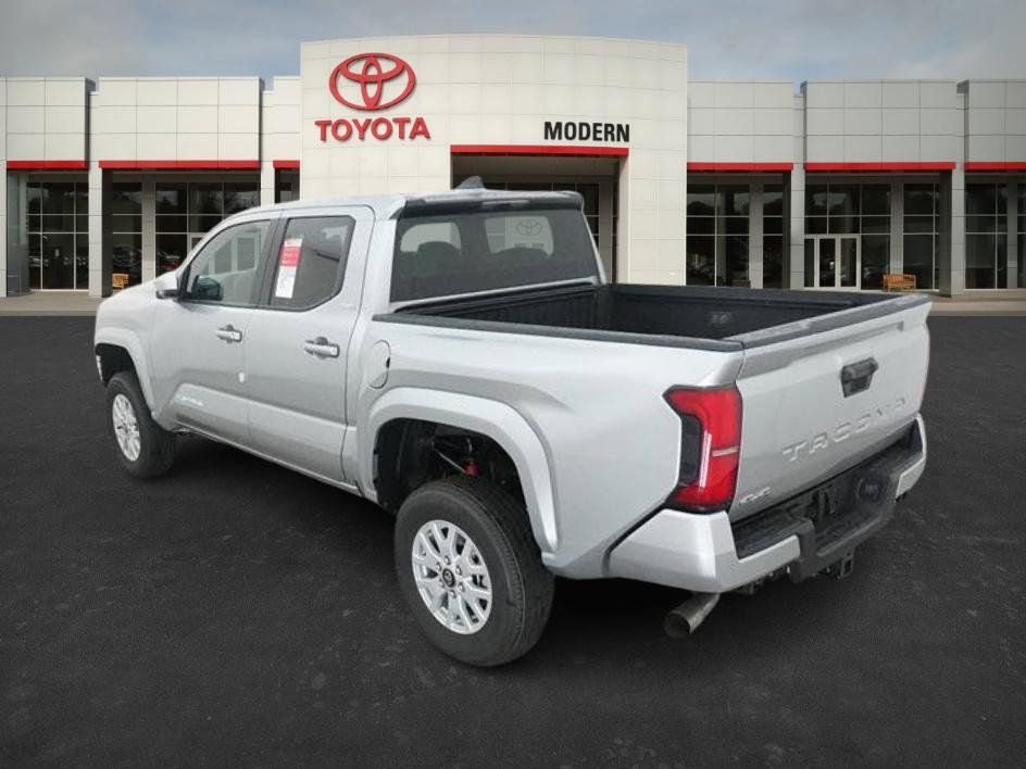 New 2025 Toyota Tacoma SR5 AWD/4WD image 13