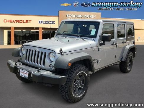 Used 2018 Jeep Wrangler Unlimited Sport w/ Connectivity Group AWD/4WD image 1
