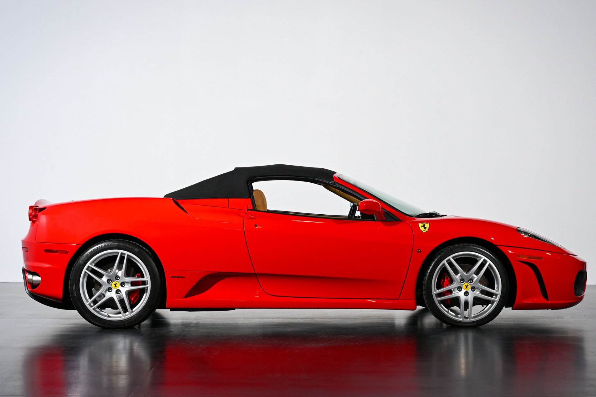 Used 2005 Ferrari F430 Spider RWD image 34