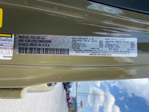 New 2025 Jeep Wrangler Rubicon image 30