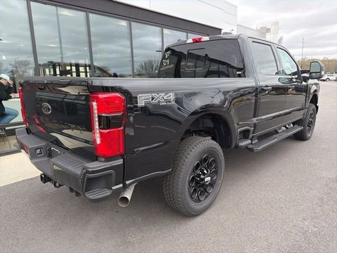 New 2025 Ford F350 Lariat w/ Lariat Ultimate Package AWD/4WD image 3