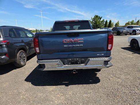 Used 2024 GMC Sierra 1500 SLE AWD/4WD image 4