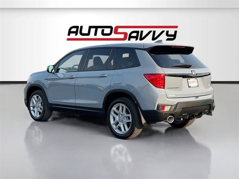 Used 2024 Honda Passport EX-L image 5
