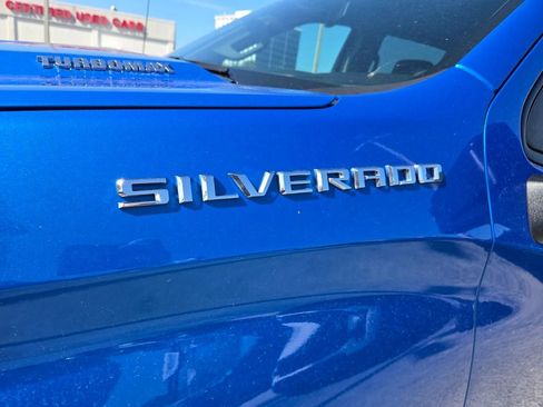 Used 2025 Chevrolet Silverado 1500 Custom w/ Turbomax Blackout Package image 5