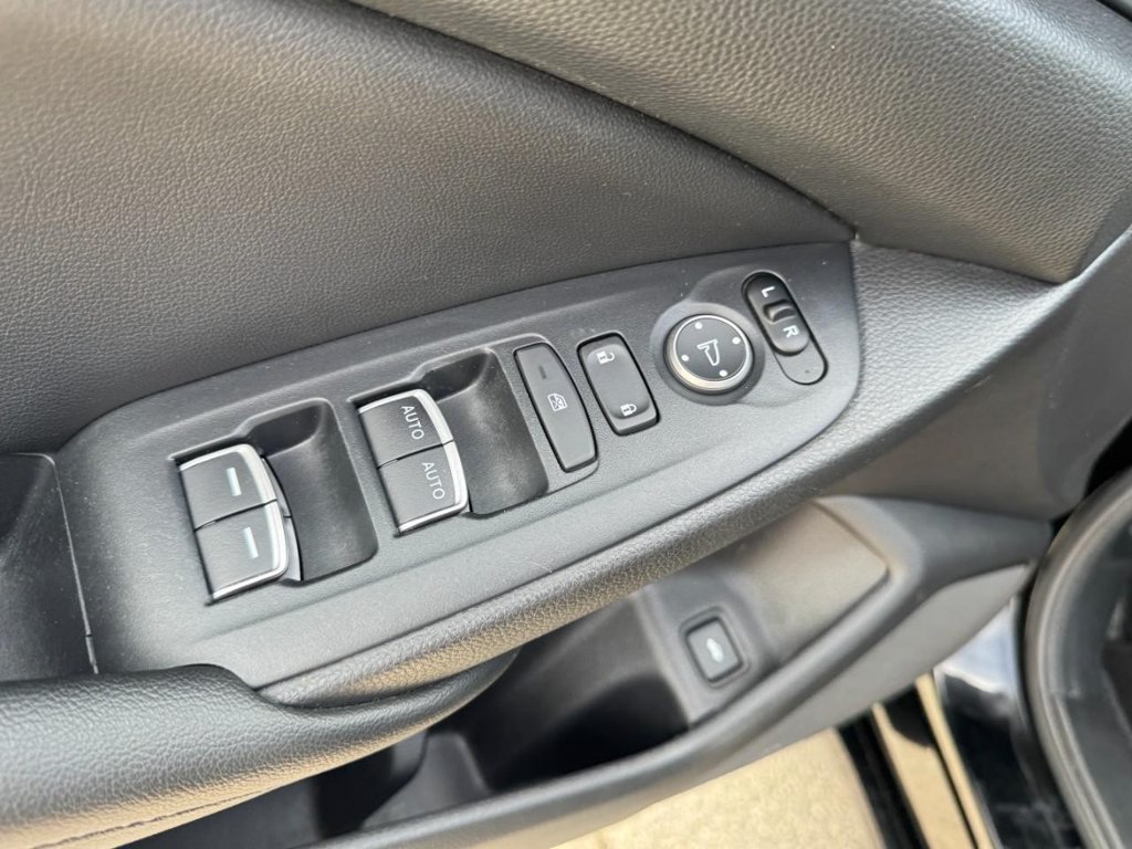 Used 2020 Honda Accord Sport image 15