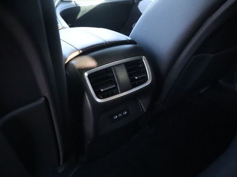 Used 2025 Acura RDX w/ Technology Package image 16