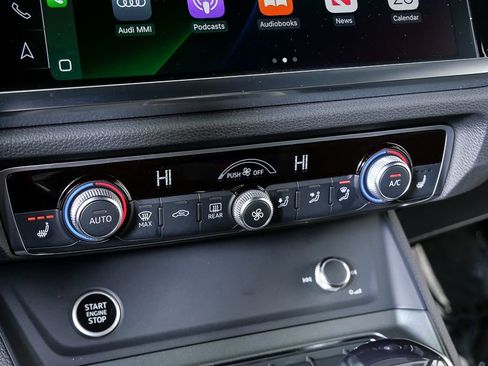 Used 2025 Audi Q3 2.0T Premium Plus w/ Premium Plus Package image 17