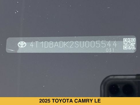 Used 2025 Toyota Camry XLE w/ Premium Plus Package AWD/4WD image 16