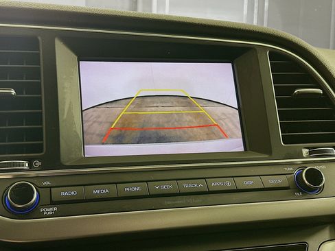 Used 2018 Hyundai Elantra SEL image 22