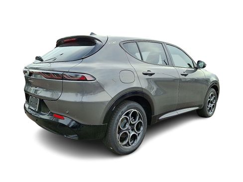 New 2025 Alfa Romeo Tonale image 4