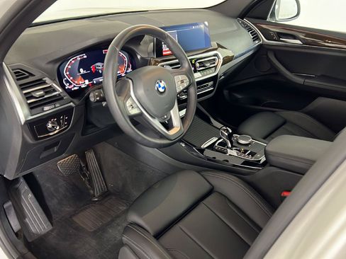 Used 2023 BMW X3 xDrive30i w/ Convenience Package AWD/4WD image 2