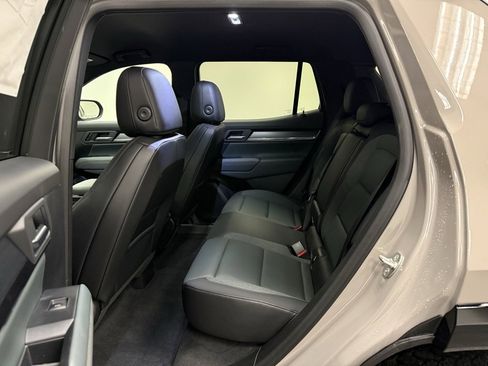 New 2026 GMC Terrain AT4 w/ Convenience Package III image 19
