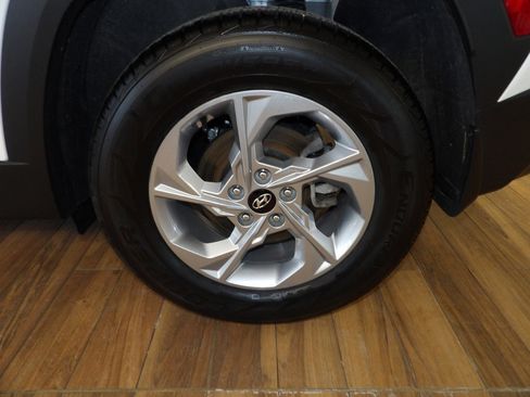 Used 2022 Hyundai Tucson SEL image 9