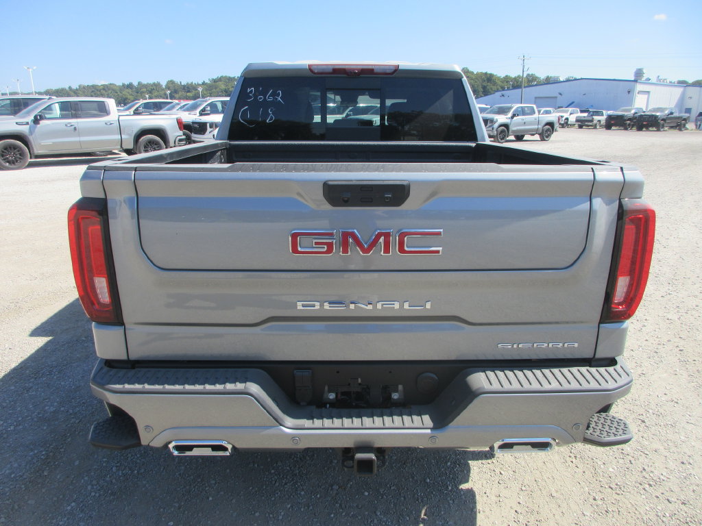New 2026 GMC Sierra 1500 Denali AWD/4WD image 5