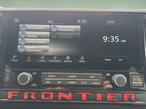 Used 2026 Nissan Frontier PRO-4X AWD/4WD image 38