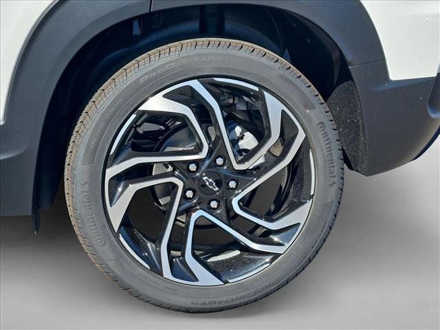 New 2026 Chevrolet TrailBlazer RS w/ Convenience Package FWD image 10