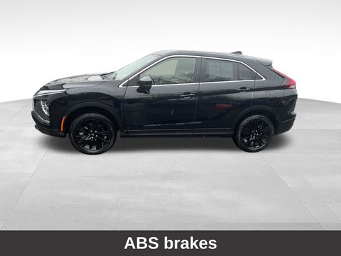 Used 2025 Mitsubishi Eclipse Cross LE AWD/4WD image 6