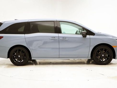 Used 2025 Honda Odyssey Sport-L image 3