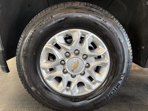 Used 2022 Chevrolet Silverado 3500 LT w/ All Star Edition image 10