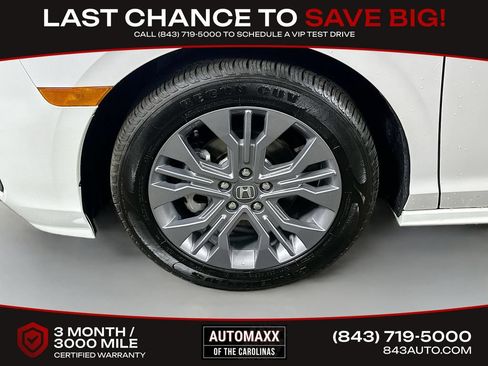 Used 2025 Honda Odyssey Touring image 8