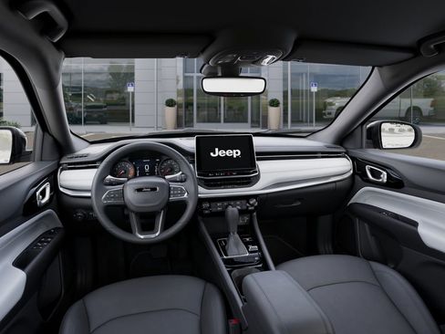 New 2026 Jeep Compass Limited image 14