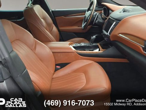 Used 2018 Maserati Levante S GranLusso image 12