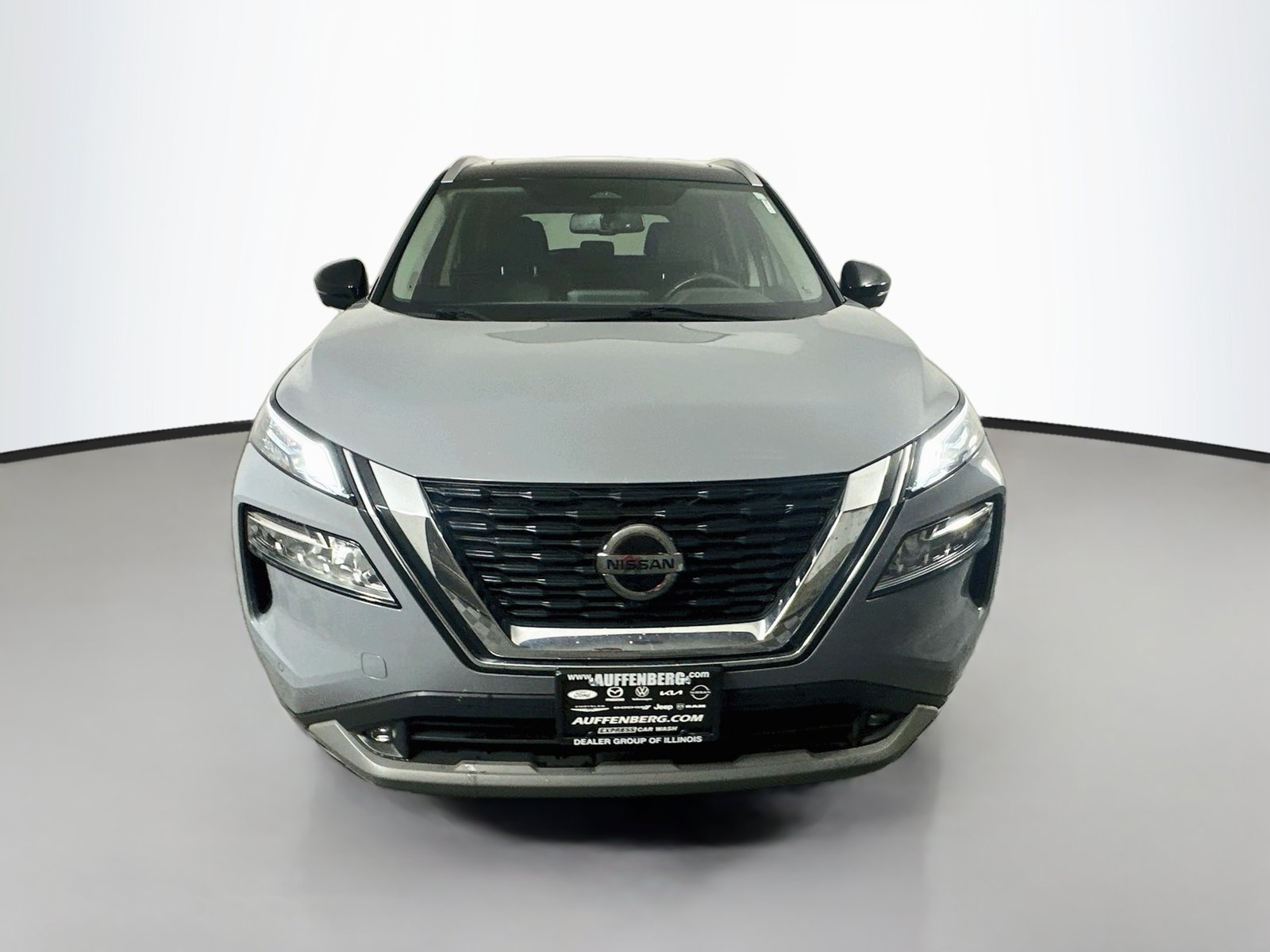 Used 2021 Nissan Rogue SL w/ Premium Package FWD image 2