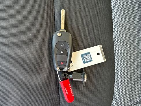 Used 2021 Chevrolet TrailBlazer LS image 29