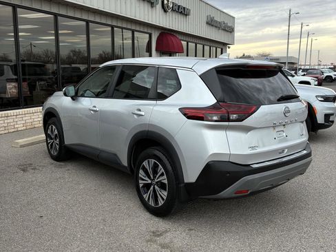 Used 2022 Nissan Rogue SV FWD image 23