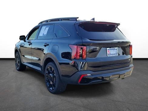 Used 2026 Kia Sorento SX Prestige w/ Olive Brown Leather Package image 3