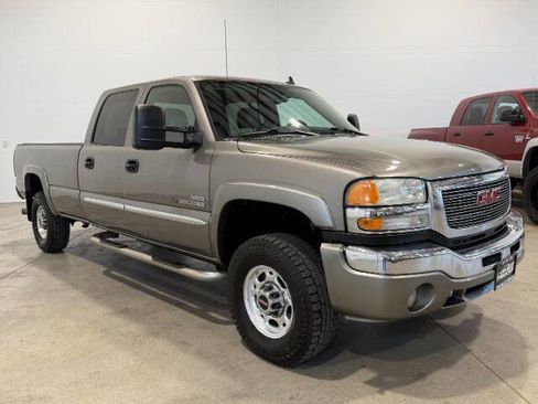 Used 2006 GMC Sierra 2500 SLT w/ Heavy-Duty Power Package AWD/4WD image 5