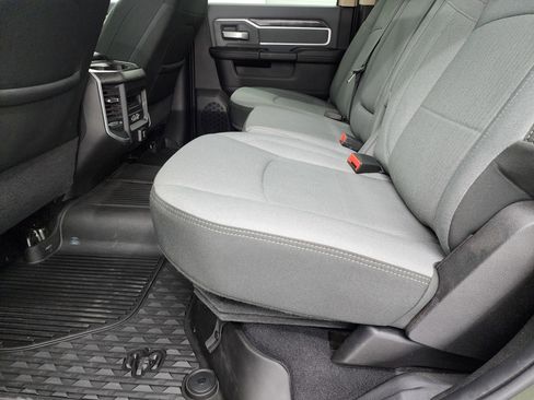 Used 2020 RAM 2500 Big Horn w/ Level 2 Equipment Group image 35