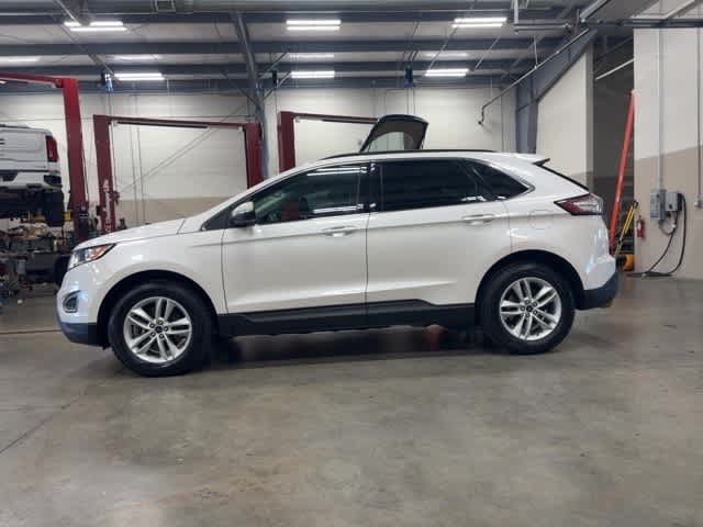 Used 2015 Ford Edge SEL w/ Equipment Group 201A AWD/4WD image 3