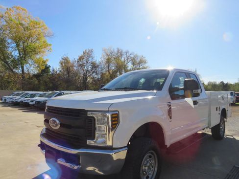 Used 2019 Ford F250 XL w/ XL Value Package AWD/4WD image 1