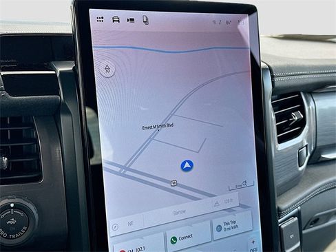 Used 2025 Ford F150 Lightning Flash image 13