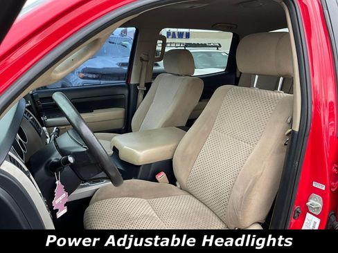 Used 2013 Toyota Tundra 2WD CrewMax w/ SR5 Pkg image 19