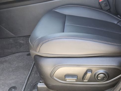 New 2026 Jeep Cherokee Limited image 25