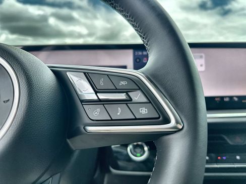 New 2026 Buick Envision Preferred AWD/4WD image 32