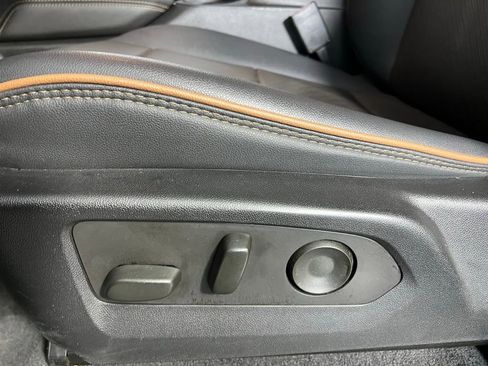 Used 2024 GMC Canyon AT4 w/ AT4 Premium Package image 23