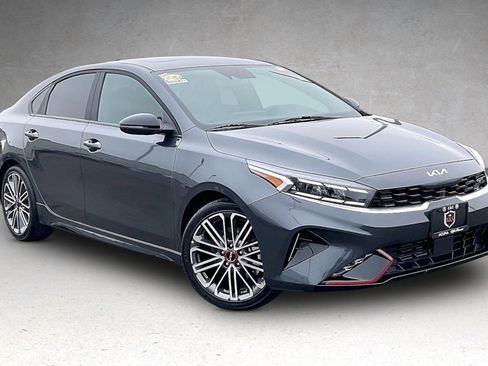 Used 2023 Kia Forte GT w/ GT2 Package FWD image 2