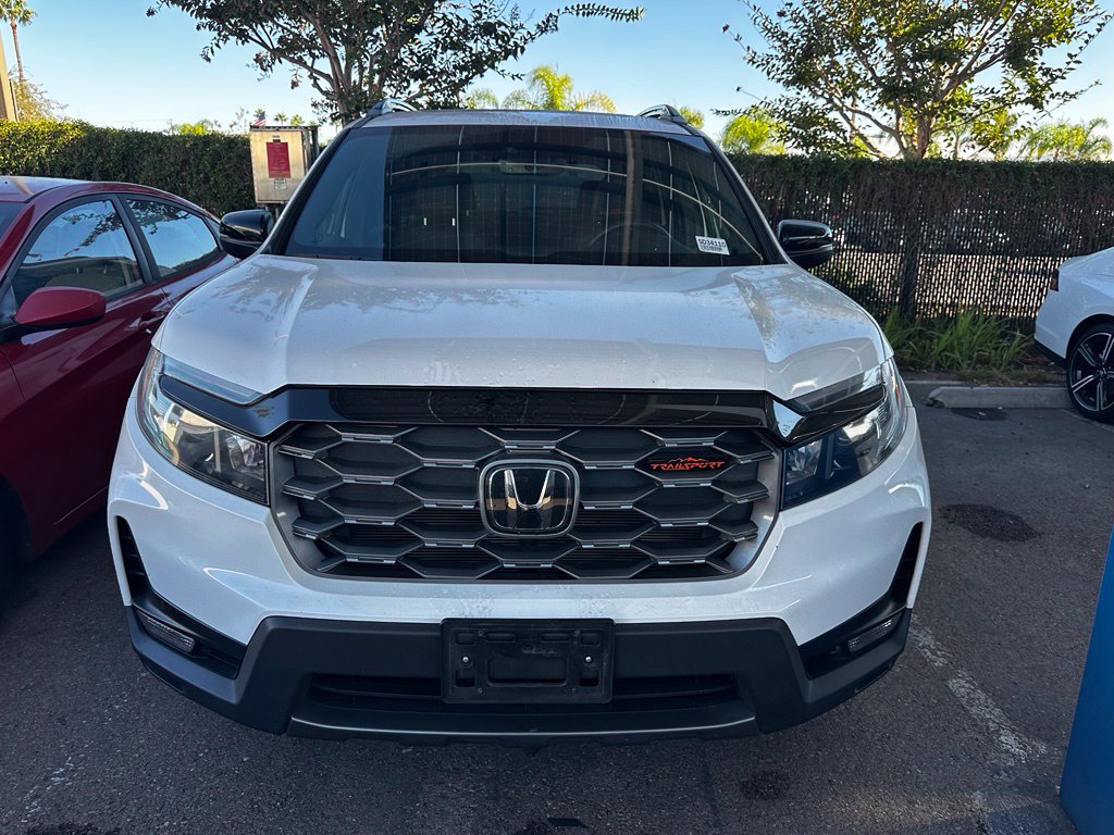 Used 2023 Honda Passport TrailSport image 4