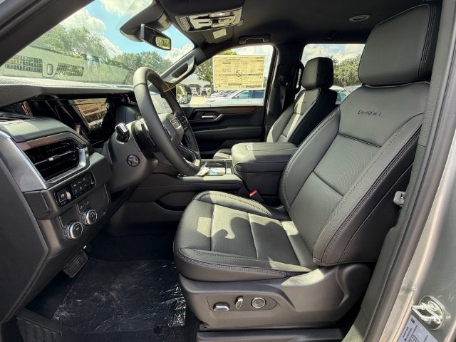 New 2026 GMC Yukon Denali RWD image 13