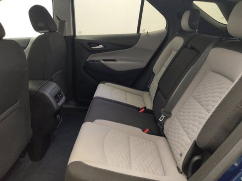 Used 2020 Chevrolet Equinox LT FWD image 18