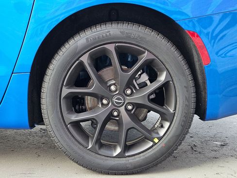 New 2026 Chrysler Pacifica Select image 23