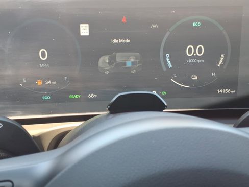 Used 2025 Hyundai Tucson Limited image 31