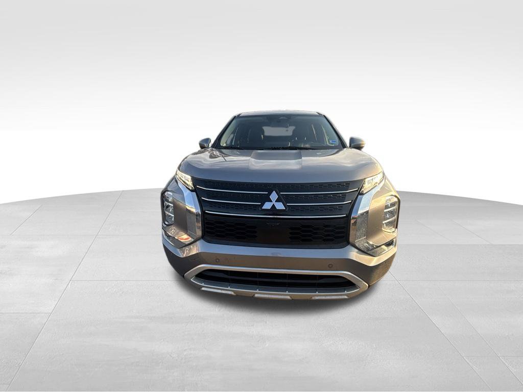 Used 2022 Mitsubishi Outlander SE FWD image 8