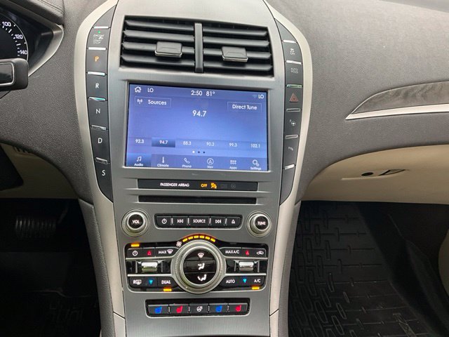 Used 2020 Lincoln MKZ Reserve w/ Elements Package AWD/4WD image 11