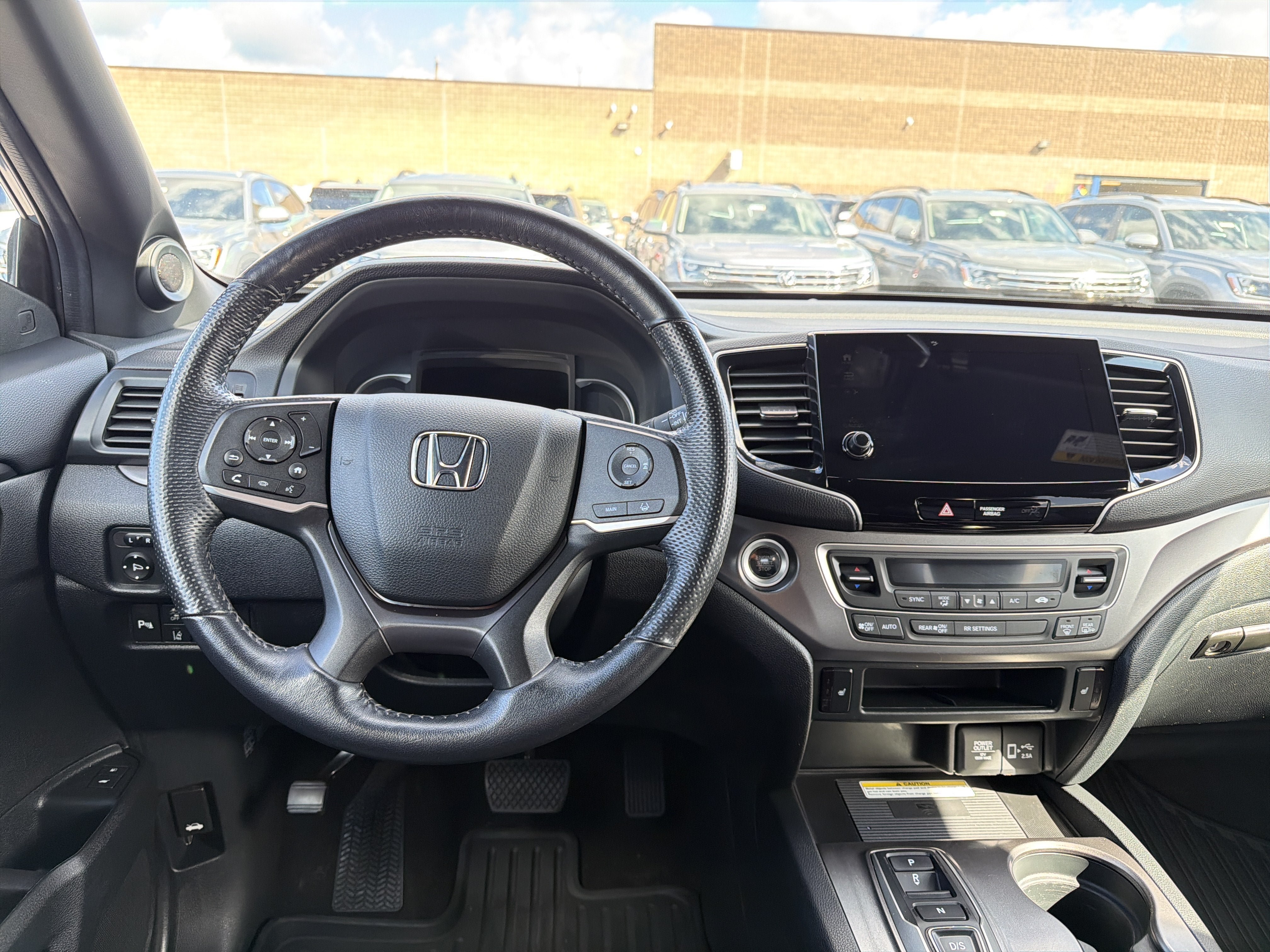 Used 2023 Honda Passport EX-L image 12