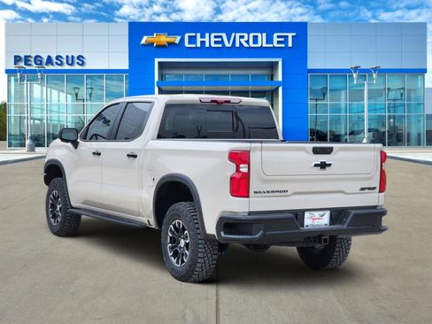 New 2026 Chevrolet Silverado 1500 ZR2 w/ LPO, Dark Essentials Package AWD/4WD image 4