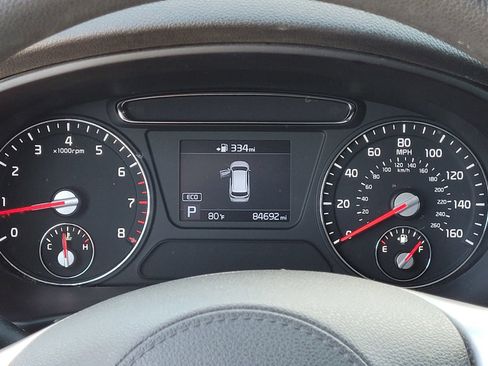 Used 2020 Kia Sorento LX image 28